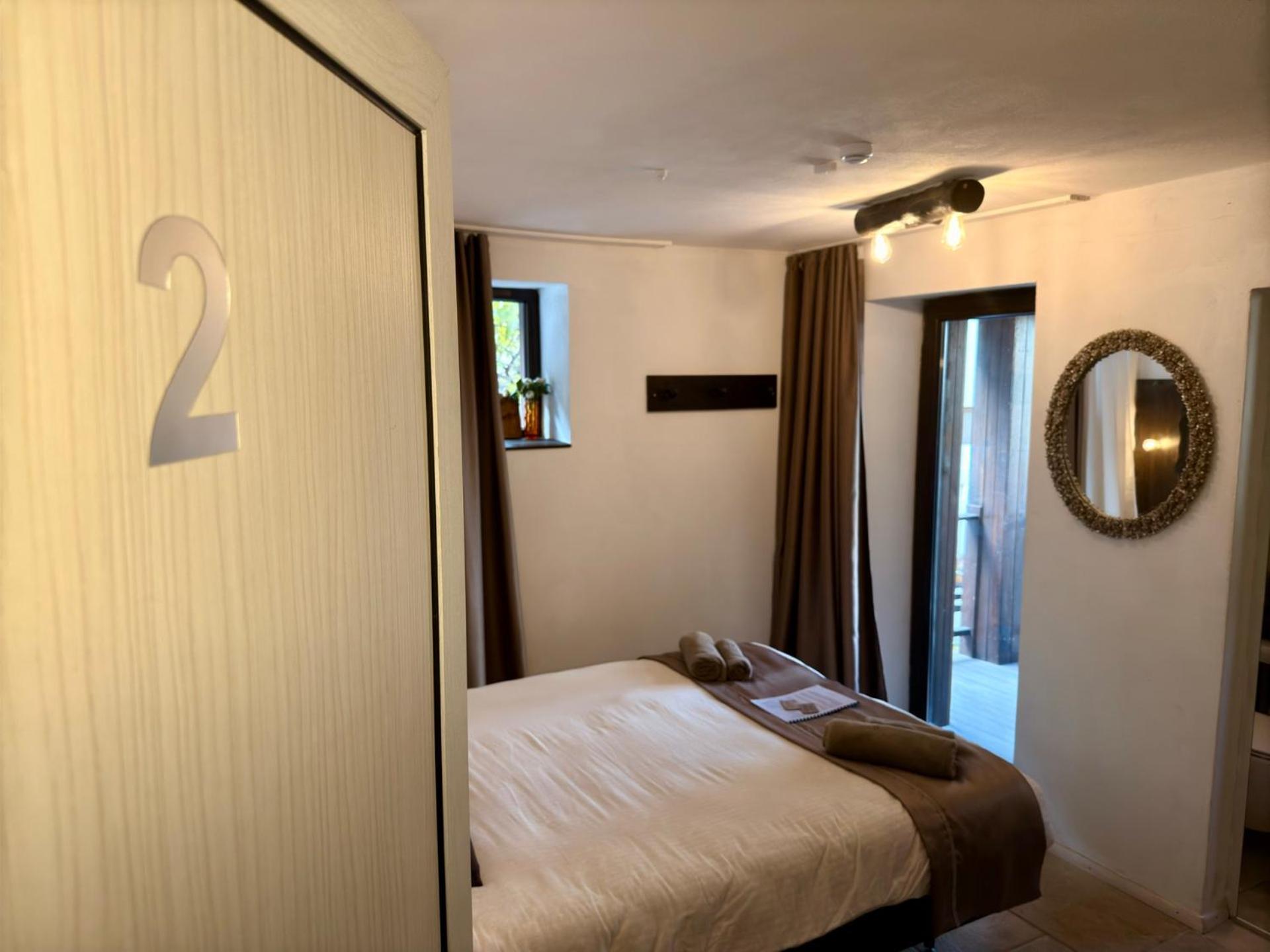 Arthotel Oscar I ソゾポル 部屋 写真